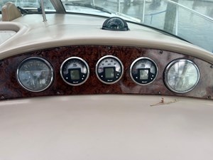 2005 Sea Ray 290 Amberjack 9 