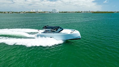 Shaloha 23 2022 Vanquish VQ58