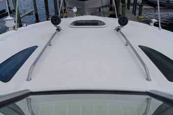 DIGGERS 5 Bow Detail