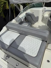 Sea Ray 220 Sundeck 3 WhatsApp Image 2025-02-28 at 8.28.11 AM