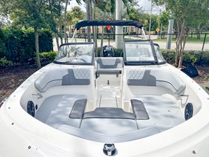 Bayliner VR4  30 