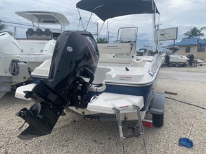 BAYLINER ELEMENT F18 11 11.platforms