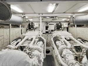 Takia 39 39_2001 65ft Princess V65 TAKIA