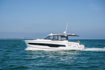 Jeanneau DB 37 OB 4 