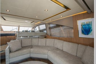 Riviera II  19 Salon Sofa