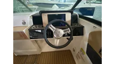 2024 Sea Ray SDX 250 Outboard 6 