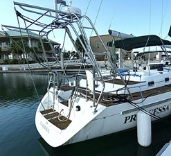2000 Beneteau 44 Center Cockpit 5 
