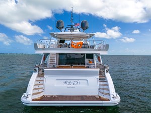 Azimut Grande 105 10 105' Azimut _ Drone-13