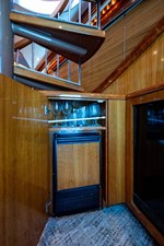 EAGLE'S NEST 11 _salon_4