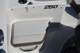 2015 Chaparral 250 Suncoast 12 