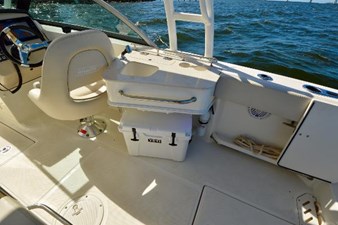 Boston Whaler 230 Vantage 15 15