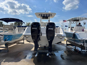 2008 Boston Whaler 320 Outrage 4 6