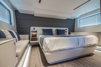 - 15 16_2023 57ft Astondoa As5