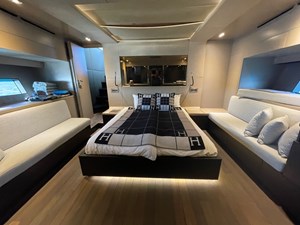G 31 Master Cabin
