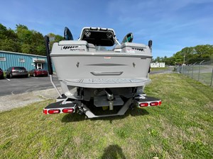 23' Moomba Mojo 3 