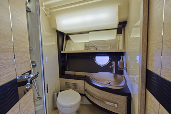 Neena 38 39_2015 64ft Azimut 64 Flybridge NEENA