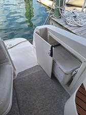 2001 Monterey 282 Cruiser 6 7