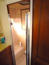 1989 Ocean Alexander 42 Sedan 22 23