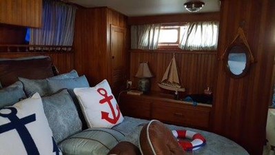 1987 Marine Trader  13 