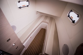 33 OFFSHORE 17 rodman_33_offshore_18