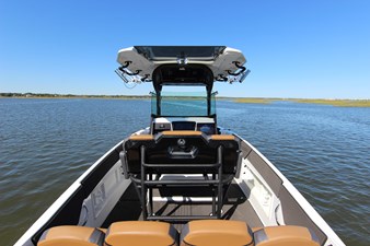 25' Scarab 255 Open ID 25 