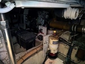 36' Carver 2003 360 Sport Sedan 28 