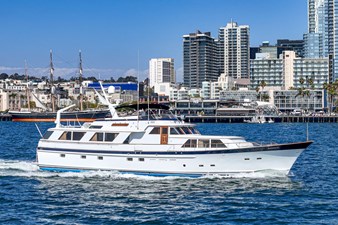 1984 Burger Raised Pilothouse 8 Burger 86' Starboard View