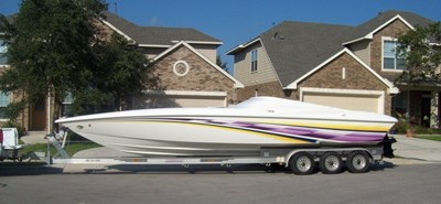 A SALT WEAPON 2 3_2002 32ft Sunsation Dominator A SALT WEAPON