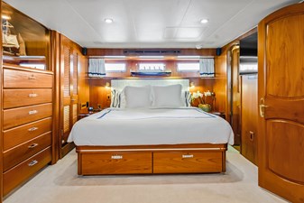 SERENITY 13 Owner's Stateroom