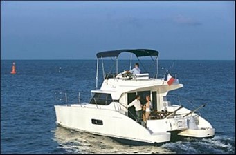35' 2007 Fountaine Pajot HIGHLAND 0 3/4 Aft View