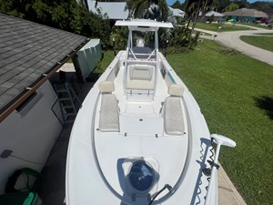 - 30 31_2019 28ft Blue Wave 2800 Pure Hybrid