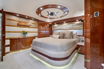 Off the Grid 27 28 _ 2006 65ft Marquis Motor Yacht Pilot House OFF THE GRID