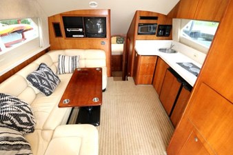 2002 Luhrs 36 Convertible 12 13