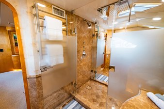 LONE STAR 17 Shower