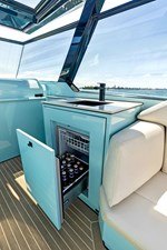 Shaloha 64 Aft Deck
