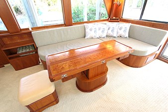 Symbol 62' Pilothouse 2 Salon