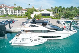 - 9 10_2018 86ft Sunseeker 86 Yacht ALEXA