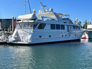2001 Broward Raised Pilothouse MY 5 