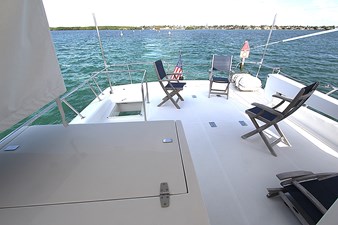 Symbol 62' Pilothouse 12 Flybridge Deck