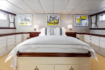 CHANTICLEER 29 