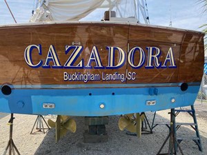 CAZADORA 74     