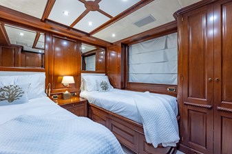 NAMASTE 23 Lower Deck Port Twin Stateroom
