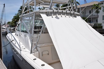 RAHITI 43 Nice Walkaround Side Deck  