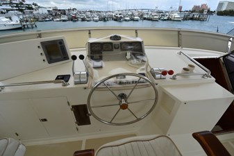 Six C One II 16 62-2000-Offshore-Yachts-Pilot-House-16