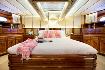 ALDONZA 21 Master Stateroom