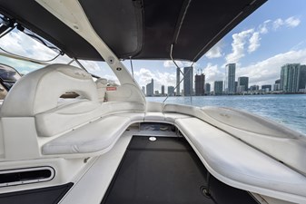 Sea Ray 380 Sundancer 17 HighRes-17