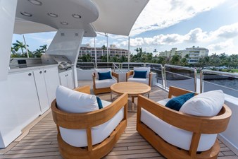 Relentless 54 2006 130 Westport MY Relentless Aft Sun Deck (3)