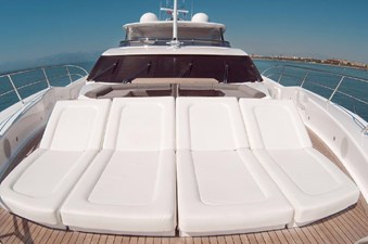 Melissa 36 115-2011-Sunseeker-34-Metre-Yacht-11
