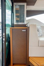 IT'S FOR YOU TOO 14 Salon Ice Maker & Storage