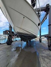 1998 Viking 46 Sports Cruiser 10 11
